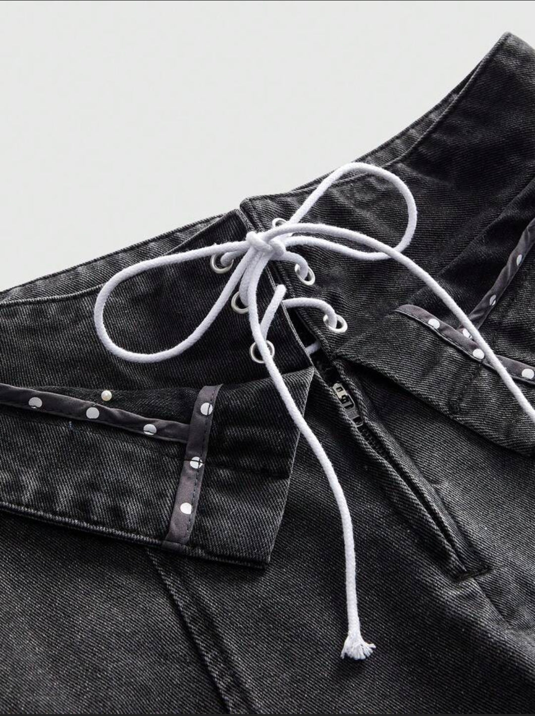 Asymmetrical Drawstring Oversized Cargo Capri Jeans