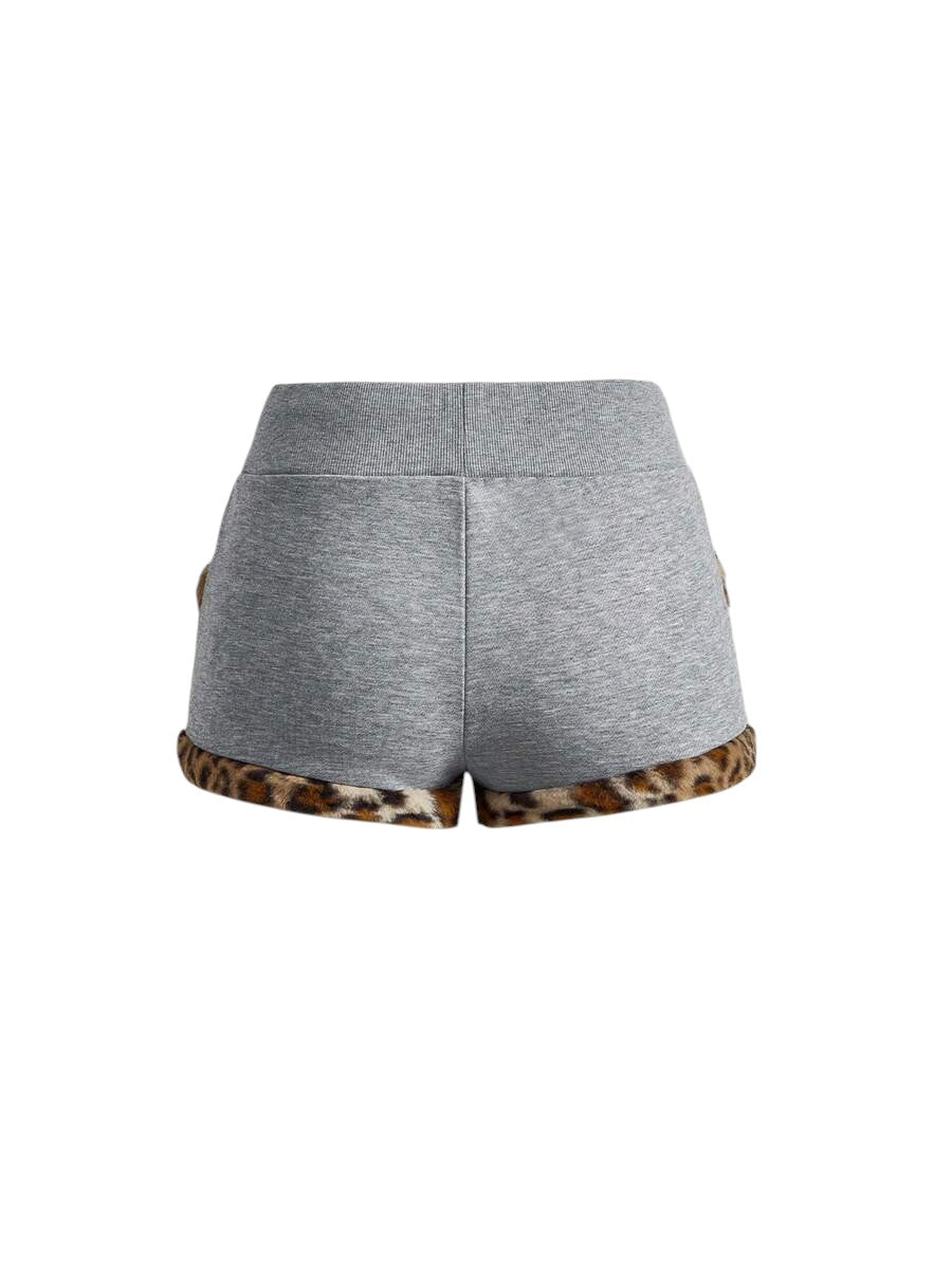 J-Fashion Leopard Print Sweatshirt & Fuzzy Shorts Lounge Co-Ord Set