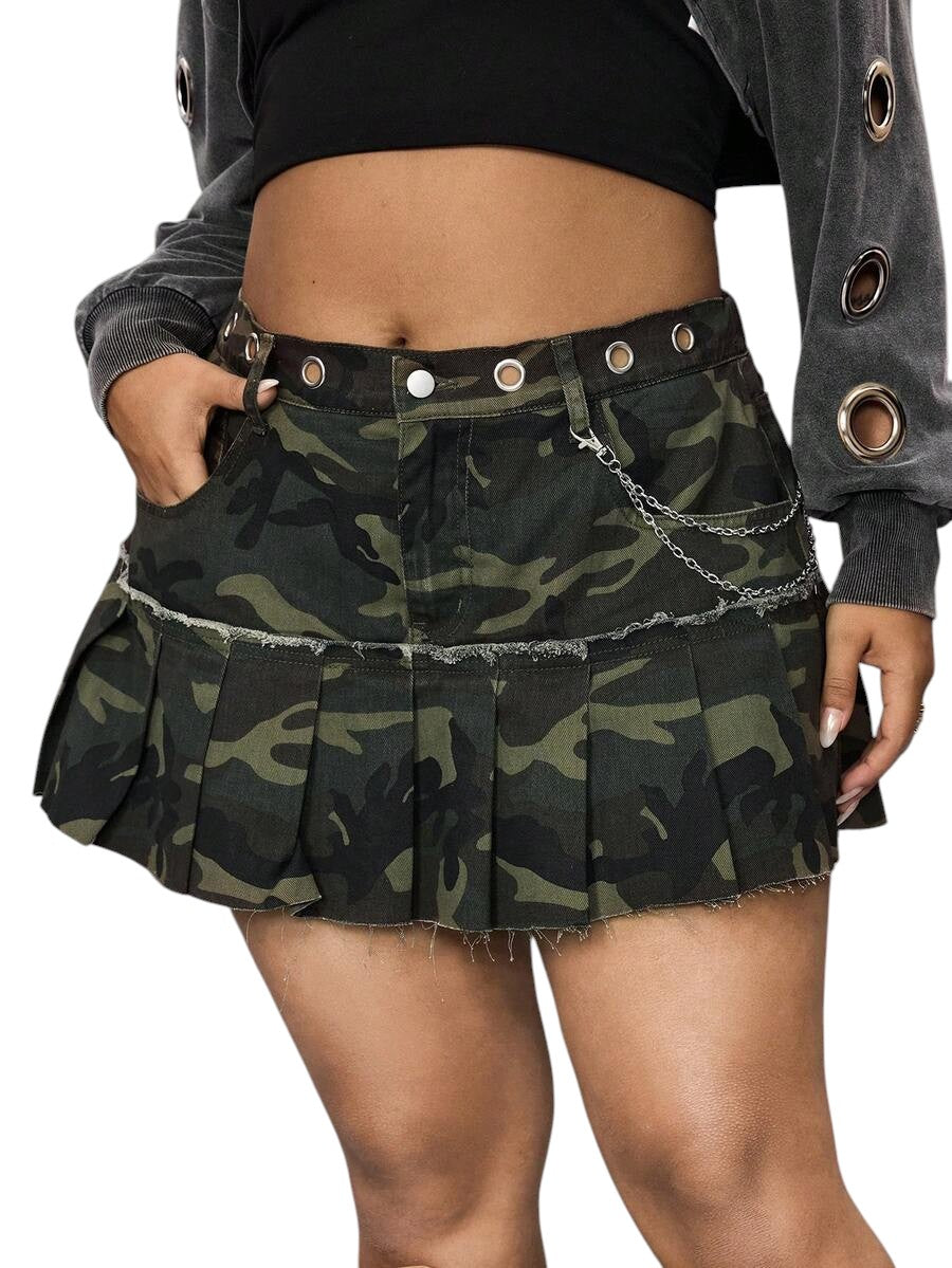 Plus Size Camouflage Star Chain Pleated Denim Mini Skirt