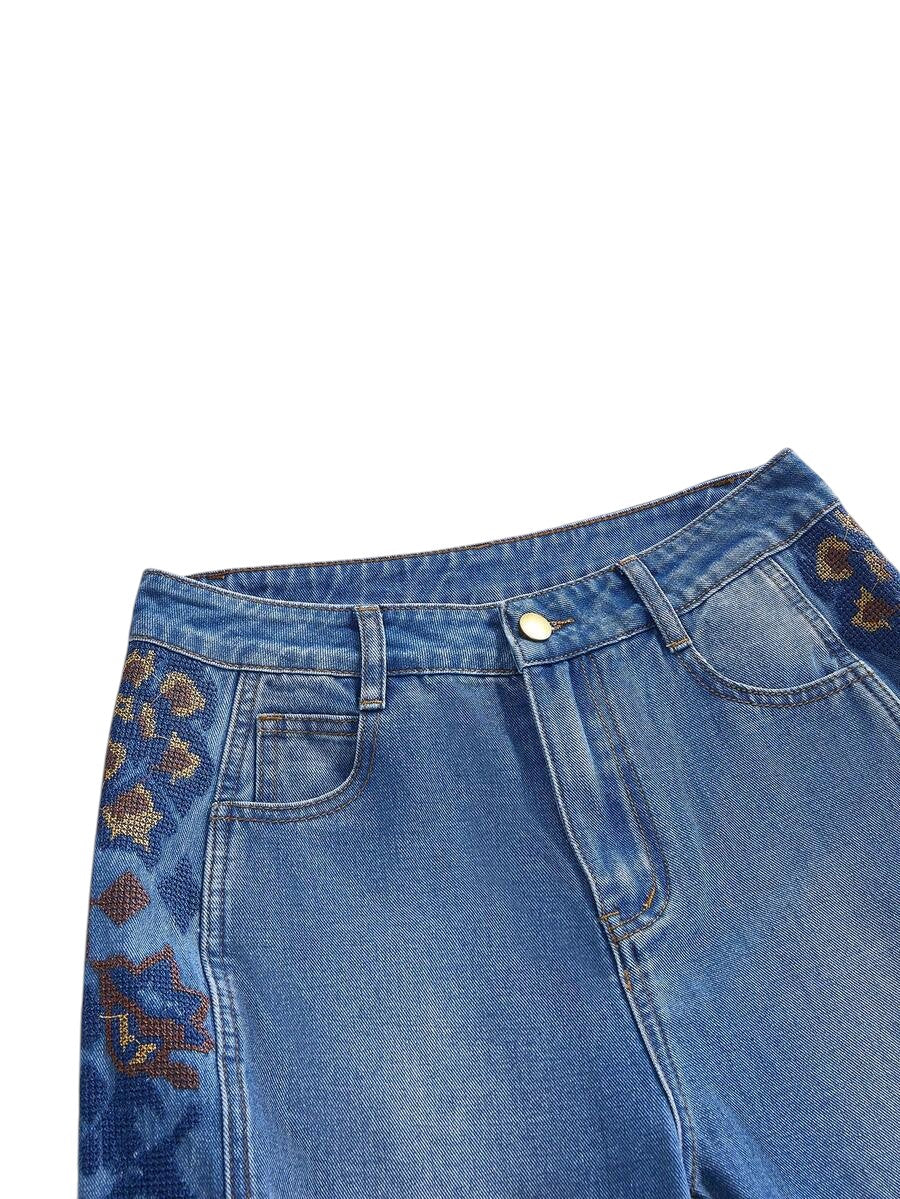 Unisex Low Rise Floral Embroidered Loose Denim Jeans