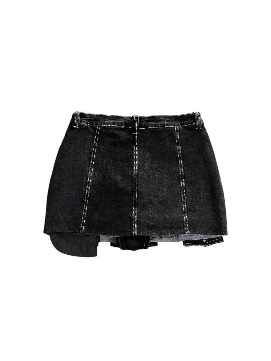 Plus Size Black Y2K Metal Detail Denim Shorts
