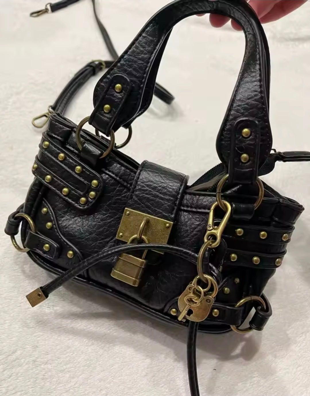 Black Retro Leather Rivet Studded Handbag